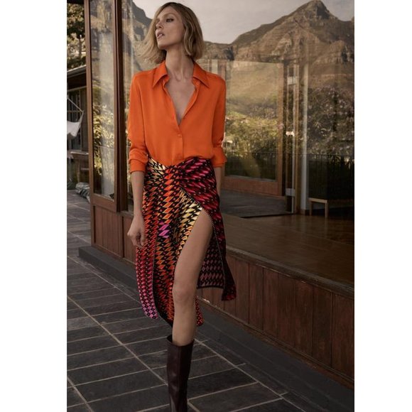 BLOGGER'S FAVE! Zara Printed Midi Skirt Sz Small NWT - Picture 17 of 17